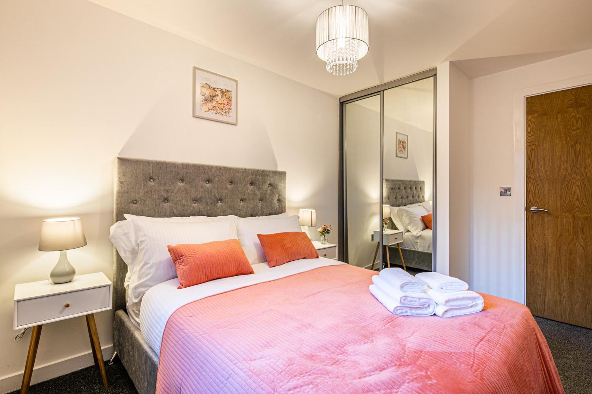 Stylish 2 Bed Apt 18 - City Centre, Free Parking, Espresso Machine & Netflix - Hosted By Stay Host Save Sheffield Exterior foto