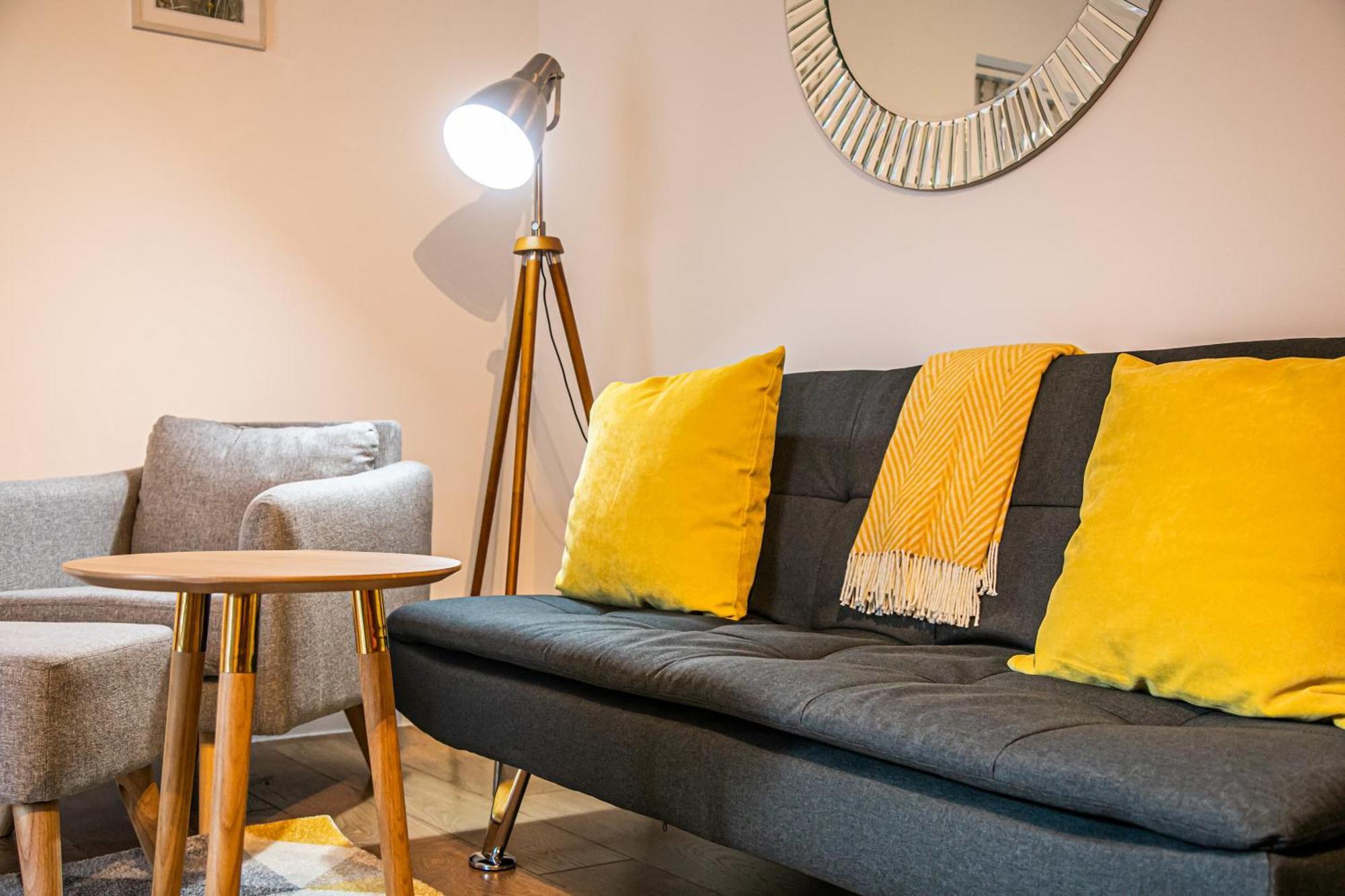 Stylish 2 Bed Apt 18 - City Centre, Free Parking, Espresso Machine & Netflix - Hosted By Stay Host Save Sheffield Exterior foto